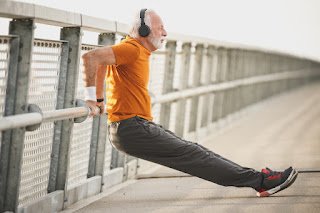 The Role of Mindfulness in Physical Fitness: How Meditation Improves Performance